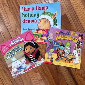 Scholastic Kids' Book Set - Blue, Pink & Purple Covers